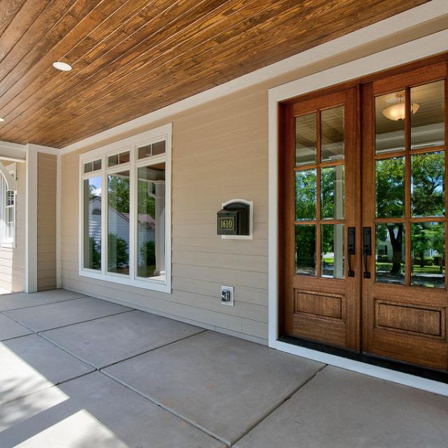 Home Exterior - Front Porch