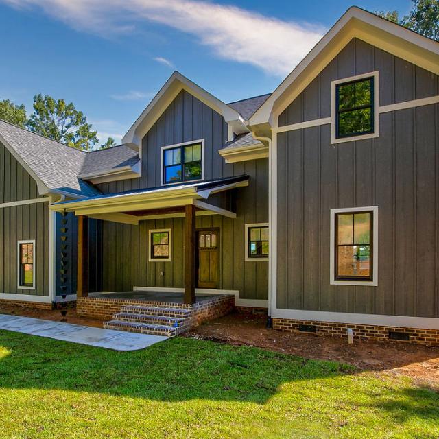 Exterior Front Rafter B Custom Lakeside Home